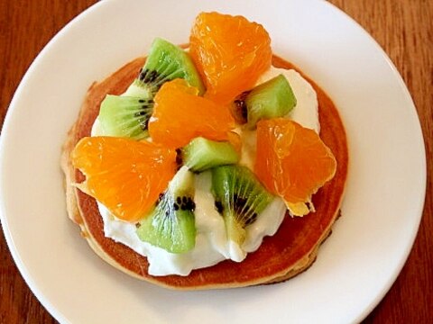 サワークリームとキウイ でこぽんの大豆粉パンケーキ レシピ 作り方 By タンタン0522 楽天レシピ サワークリームとキウイ でこぽんの大豆粉パンケーキ レシピ 作り方 By タンタン0522 楽天レシピ